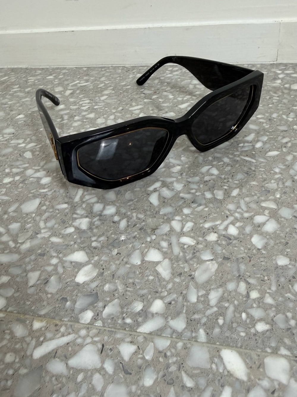 Tory Burch Black Geometric Women's Sunglasses